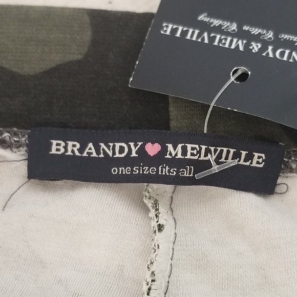 Brand New Brandy Melville Legging - Picture 2 of 3